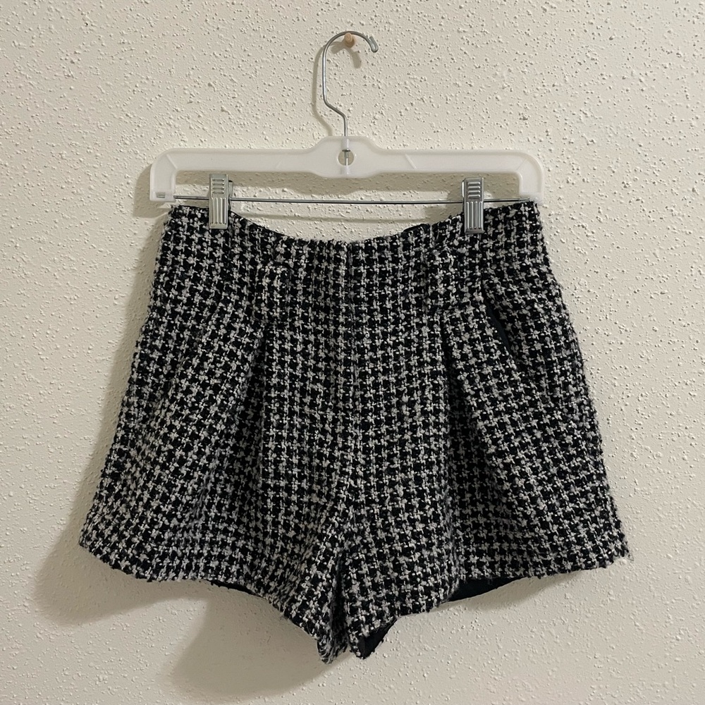 L’Agence Knit Houndstooth Paperbag Mini Shorts Size 0